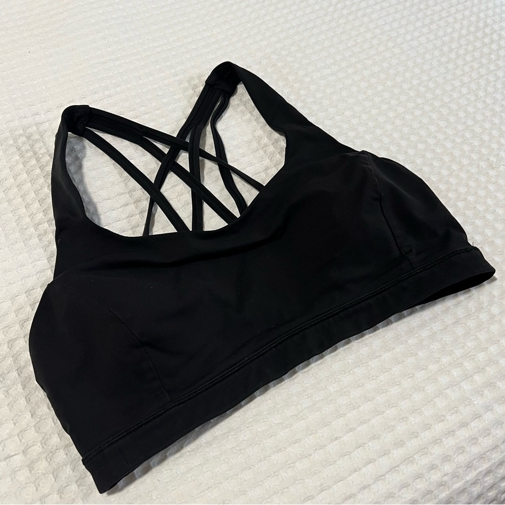 Lululemon free to be serene bra size 8 black